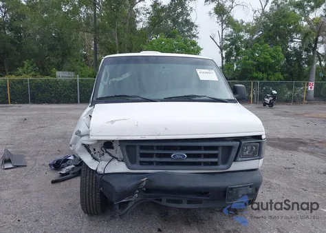 2005 Ford E-150 Commercial/Recreational z USA, uszkodzony, nr VIN 1FTRE14W75HA41442